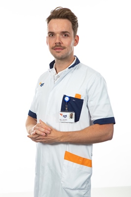 Medisch specialist dhr. M.A. van Onna