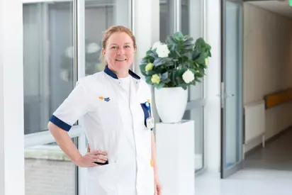 Danielle v Bommel (5)